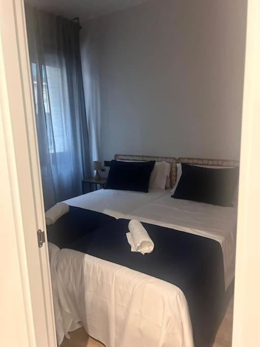 Coqueto Apartamento Cerca Del Casco Viejo Con Garaje Gratis Билбао Екстериор снимка